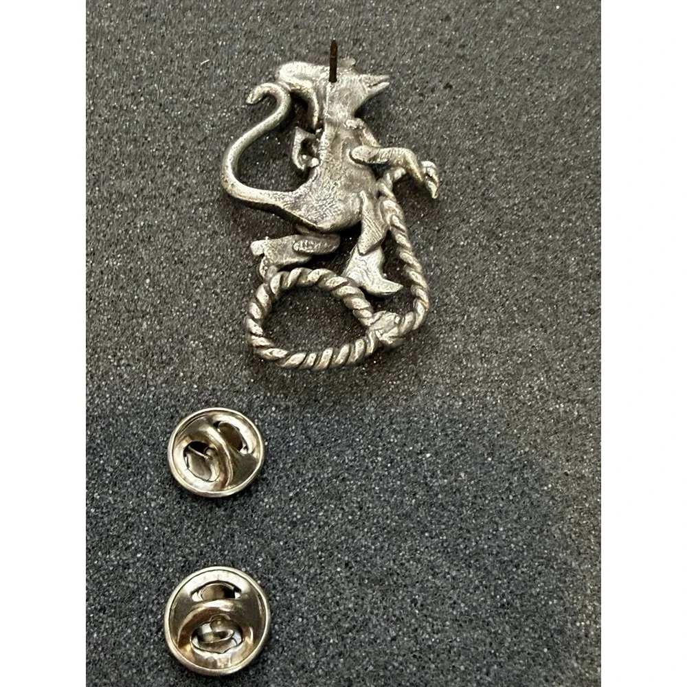 Vintage Handcrafted Pewter Brooch‎ Pin Eye/ Sunglass Holder USA